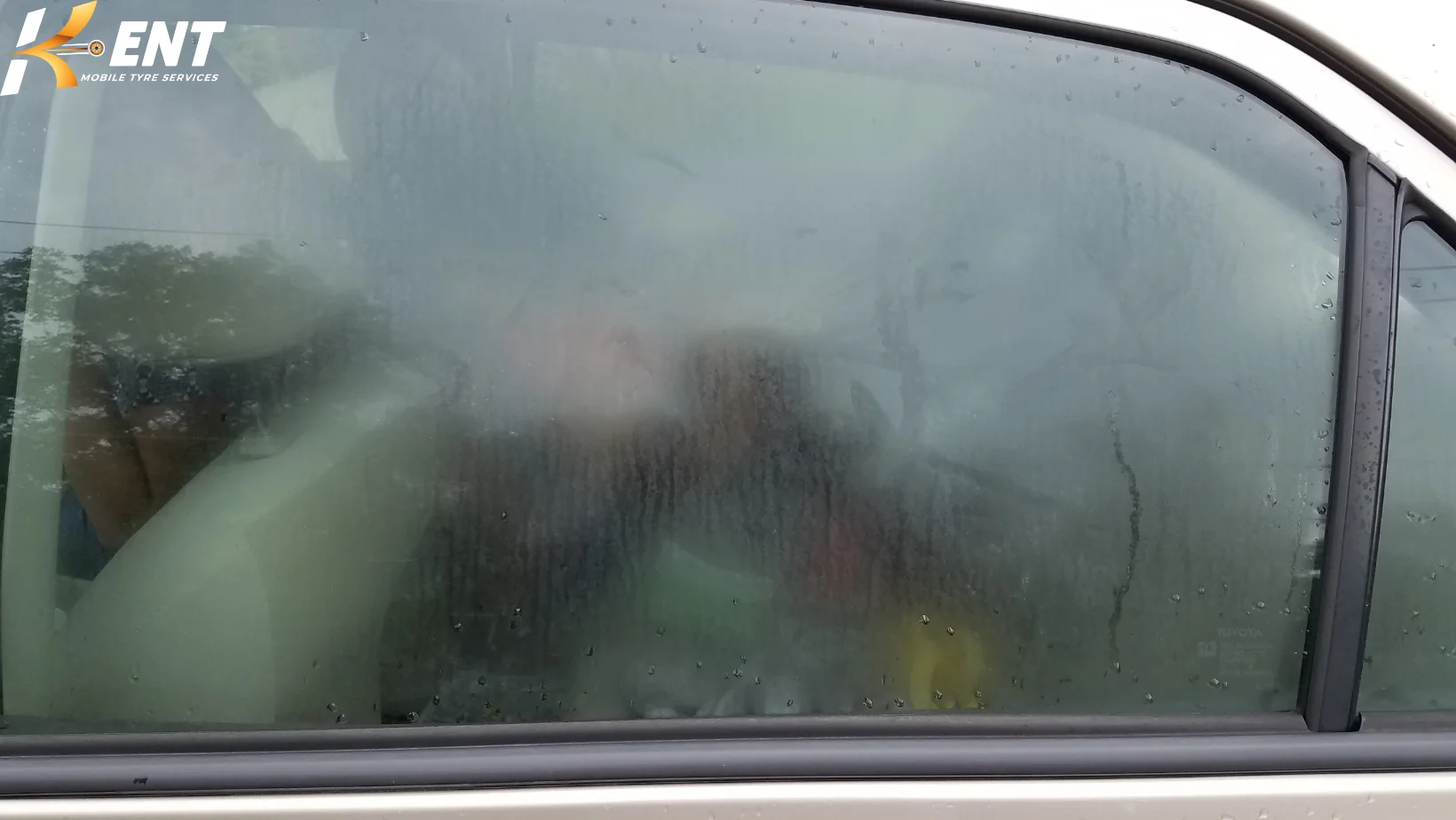 How to Defog Car Windows? | KMT Services