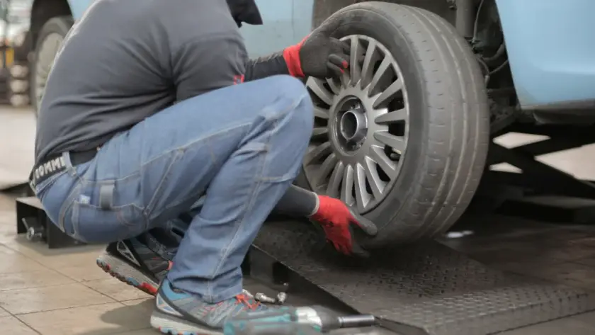 Sidewall damage tyre repair or replace
